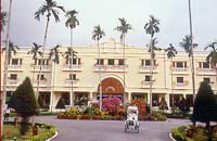 Victoria Can Tho Hotel main